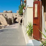 Nikos Takis Fashion Boutique Ξενοδοχείο Rhodes City