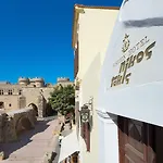 Nikos Takis Fashion Boutique Szálloda 4*