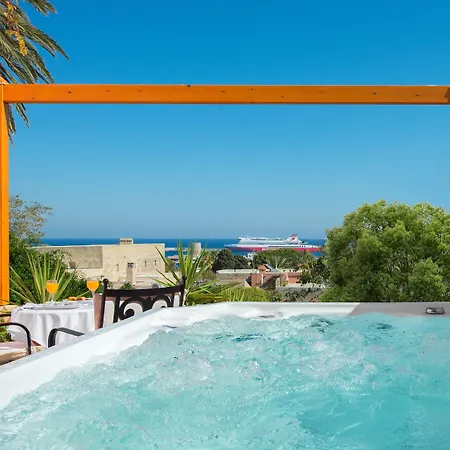 Nikos Takis Fashion Boutique Hotel 4*