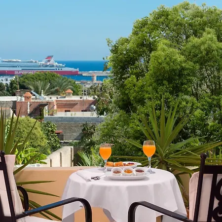 Nikos Takis Fashion Boutique