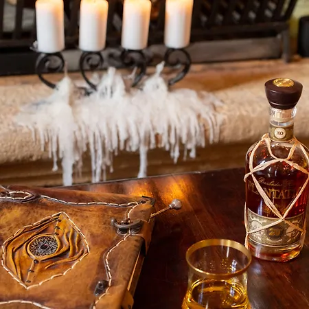 酒店 Nikos Takis Fashion Boutique 4*