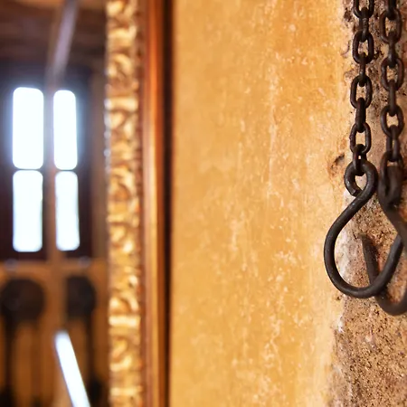 Nikos Takis Fashion Boutique 酒店