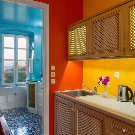 Hotel Nikos Takis Fashion Boutique 4*